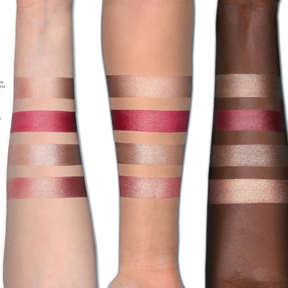 🚫 SOLD 🚫 BNIB Natasha Denona Bloom Cheek Palette - Picture 7 of 7